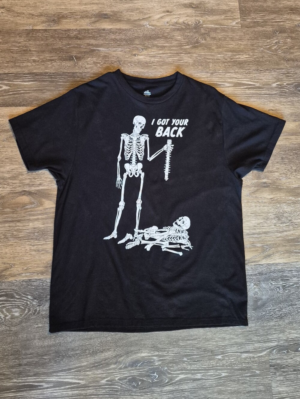 Funny Skeleton Tee Size XL